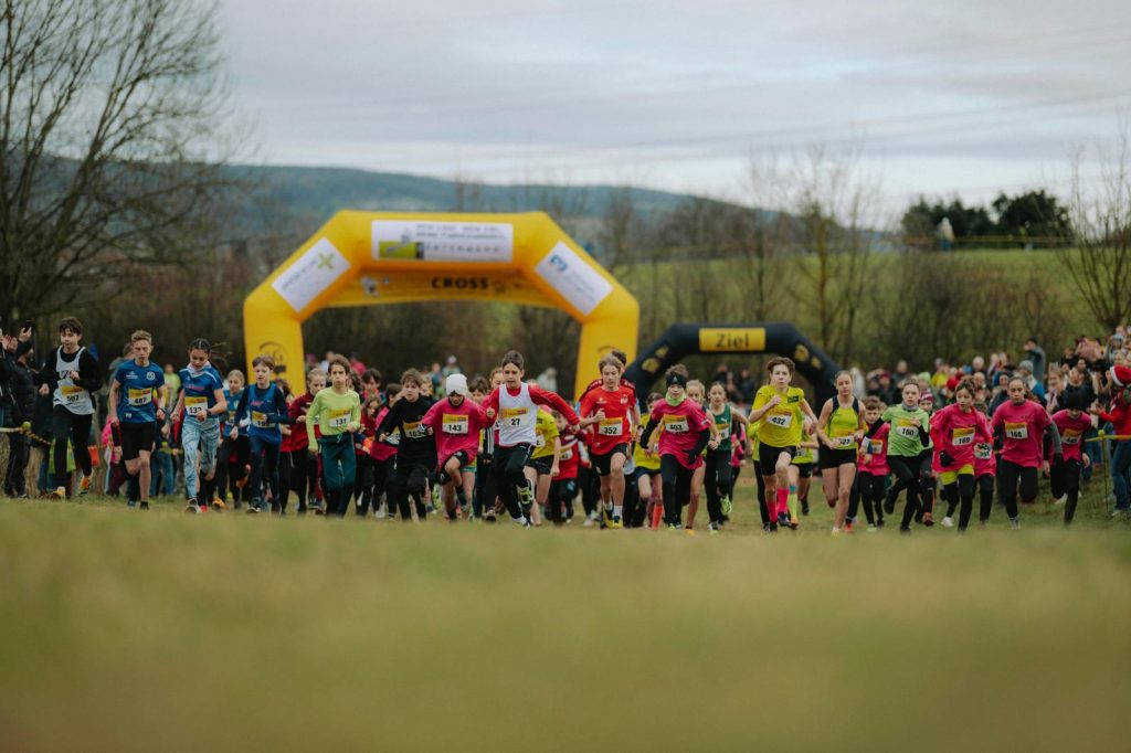 Massenstart beim WeinstadtCross